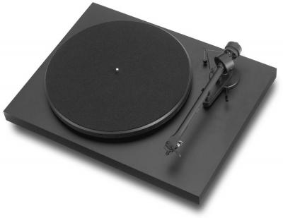 Pro-Ject Debut III DC Black